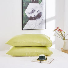 Load image into Gallery viewer, Luxury Ladies Satin Pillowcase Satin Silk Ultra Soft Standard Pillowcase Silk Satin Pillow Cases For Hair and Skin Soft King Queen Elegant Standard Bedding Pillowcase Cushion Cover Home Decor