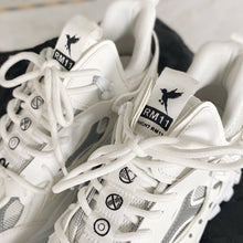 Load image into Gallery viewer, Luxury Mens Sneakers White Sneakers Men High Fashion Comfy Fashion Sneakers Breathable Athletic Casual Shoes Shock Absorption For Running