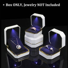 将图片加载到图库查看器,Luxury Ring Box with LED Light