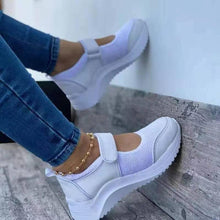将图片加载到图库查看器,Luxury Summer Red Womens Sneakers Casual Sport Shoes Breathable Mesh Platform Vulcanize Shoes Non Slip Breathable Comfortable Women's Casual Flats Shoes