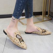 将图片加载到图库查看器,Luxury Women Mules Ladies Summer Slippers Women Shoes New Low Heels Flat Casual Shoes Woman Flip Flops Mules For Women Slip On Flats Loafers Pointed Toe Womens Mules