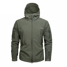 Load image into Gallery viewer, Men Green Autumn Camouflage Jacket Men's Lightweight Water-Resistant Jacket Tactical Clothing Male Camouflage Windbreaker Breathable Outdoor Snow Jacket