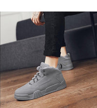 Load image into Gallery viewer, Men Winter Comfortable Shoes Warm Fur Snow Boots Ankle Winter Boots For Men Plush Sneakers High-Top Outdoor Snow Boots Water Resistant Shoes Anti-Slip Fully Fur Lined Casual Lightweight Shoes
