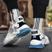 将图片加载到图库查看器,Mens Luxury Sneakers Casual Sports Trainer Race White Shoes Fashion Running Modern Sneakers Autumn Breathable Trendy Mens Walking Casual Sneakers