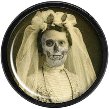 将图片加载到图库查看器,Undead Bride and Groom Halloween Black Anodized Plug Set 1/2
