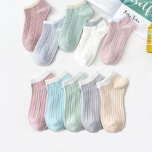 Load image into Gallery viewer, New 5pairs/lot Mixed Colors Ankle Socks Summer Sport Fashion Funny Underwear Women Breathable Soft Combed Out Of Pure Cotton Breathable Socks For Men And Women