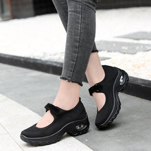 Load image into Gallery viewer, New Air Cushion Flat Shoes Women Mesh Sneakers Breathable Women Shoes Increase Casual Shoes Air Cushion Woman Mesh Sneakers Breathable Flats Womens Shoes
