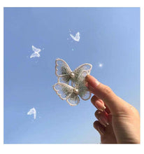 Load image into Gallery viewer, New Arrival Lace Cute Butterfly Hair Clips Hairpins Fashion Barrette Wedding Hairpins Woman Wedding Hair Accessories for Brides and Bridesmaids Styling Tools