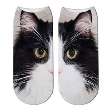 Load image into Gallery viewer, 3D Printed Women Winter Christmas Socks Funny Creative Pet Cat Face Unisex Cotton Ankle Socks Children Gift Animal Lover Socks For Men And Women