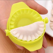 将图片加载到图库查看器,New Dumpling Mould Plastic Cutter Dumpling Maker Form Wrapper Presser Molds Cooking Pastry Cutter kitchen accessories