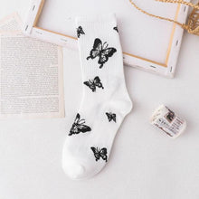 Load image into Gallery viewer, New Fashion Kawaii Cute Smilies Patterned Socks Pure Cotton Cartoon Pattern Hip Hop Style Breathable Mid Tube Socks Skateboard Socks Soft Long Sock for Men And Women