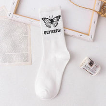Load image into Gallery viewer, New Fashion Kawaii Cute Smilies Patterned Socks Pure Cotton Cartoon Pattern Hip Hop Style Breathable Mid Tube Socks Skateboard Socks Soft Long Sock for Men And Women