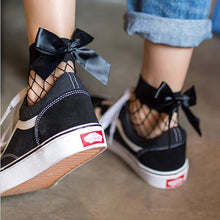 Load image into Gallery viewer, New Fashion Women Black Mesh Short Ankle Socks Girls Fishnet Socks With Cute Bow Ladies Socks in 6 Colors Outdoor Stylish Socks For Women