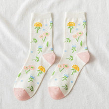 Load image into Gallery viewer, New Harajuku Style Kawaii Woman Socks Cotton Socks Novelty Socks with Strawberry and Flower Funny and Pink Socks Running And Climbing Socks For Men And Women