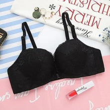 Load image into Gallery viewer, New Luxurious Lace Floral Wireless Bras For Women Front Closure Bras Plus Size Bralette Comfortable Adjusted Push Up Bra