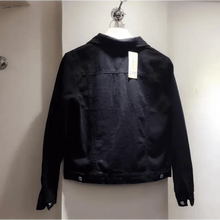 Load image into Gallery viewer, New Stunning Long Sleeve Winter Slim White Black Jeans Top For Women Solid Denim Jacket Women Short Overcoat For Ladies