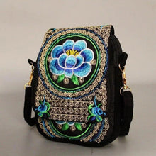 Load image into Gallery viewer, New Vintage Handmade Women Mini Crossbody Bag Pouch, Small Handbag Coin Purse, Style For Ladies