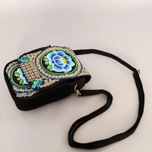 Load image into Gallery viewer, New Vintage Handmade Women Mini Crossbody Bag Pouch, Small Handbag Coin Purse, Style For Ladies