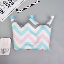 Load image into Gallery viewer, Newborn Baby Shaping Pillow Cute Crown Shape Backrest Cushion Anti-head Correction Bed Neck Support Pillows Baby Pillow Baby Bedding Air Mesh Organic Cotton Soft Baby Pillow Newborn Anti Flat Head Syndrome for Crib Cot Baby Pillow