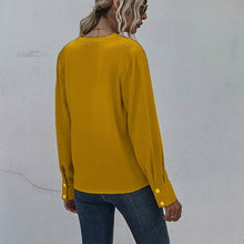 将图片加载到图库查看器,Notched Neck Pleated Decoration Blouse