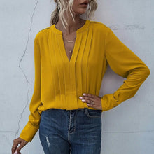 将图片加载到图库查看器,Notched Neck Pleated Decoration Blouse