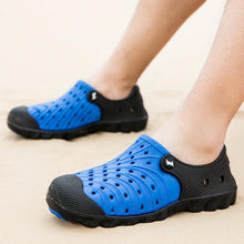 将图片加载到图库查看器,Outdoor Men Sandals Summer Hole Shoes Rubber Clogs Men Garden Shoes Black Beach Sandals Slippers Breathable Lightweight Sandals Unisex Beach Quick Drying Sandals Couple Outdoor Slippers