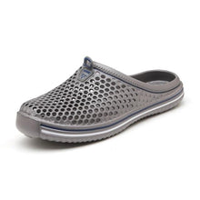 将图片加载到图库查看器,Outdoor Men Sandals Summer Hole Shoes Rubber Clogs Men Garden Shoes Black Beach Sandals Slippers Breathable Lightweight Sandals Unisex Beach Quick Drying Sandals Couple Outdoor Slippers