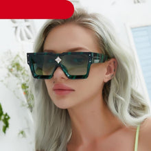 将图片加载到图库查看器,Oversized Square Rimless Shades UV400 Shape Sunglasses For Women New Fashionable New Big Frame Sun Glasses for Female New Latest Attractive Large Flat Top Eyewear For Unisex