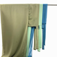将图片加载到图库查看器,Plain Colorful Soft Lightweight Chiffon Elegant Hijab Scarf With Bandage Non-Slip Chiffon Echarpe Elegant Breathable Islam Long Hijabs Headband Fashion Turban Headwrap For Women