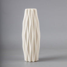 Load image into Gallery viewer, Plastic Vases Anti-ceramic Unbreakable Basket Imitation Rattan Flower Vase For Home Décor Desktop Decoration Living Room Office or Bookshelf