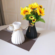 Load image into Gallery viewer, Plastic Vases Anti-ceramic Unbreakable Basket Imitation Rattan Flower Vase For Home Décor Desktop Decoration Living Room Office or Bookshelf