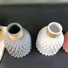 Load image into Gallery viewer, Plastic Vases Anti-ceramic Unbreakable Basket Imitation Rattan Flower Vase For Home Décor Desktop Decoration Living Room Office or Bookshelf