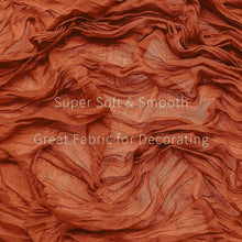 Load image into Gallery viewer, Polyester Crinkle Table Runner