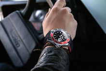 将图片加载到图库查看器,2021 Fashion Black Red Sport Mens Watches Luxury Luminous Hands Watch Elegant Leather Strap Design