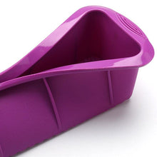 Load image into Gallery viewer, Silicone Cake Mold Baking Accessories Rectangular Bread Mold Toast Pan Cake Moulds Home Kitchen Tools Silicone Bread Loaf Pan Non-Stick Silicone Baking Mold For Homemade Baking Cakes Breads