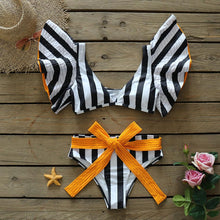 将图片加载到图库查看器,Two-Pieces Women Floral Push-Up Padded Bra Ruffles Bikini Set Swimsuit Swimwear Bathing Suit Beachwear Floral Printed Swimsuit Knotted String Triangle Bikini Tie Side High Cut Cheeky Bikini Set