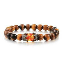 将图片加载到图库查看器,Black Lava Stone Crown Charm Tiger Eye Beads Bracelet For Men Women Braided Bracelets Handmade Adjustable Couple Distance Bracelets Lava Stone Beads Essential Oil Diffuser Adjustable Bracelet With King Queen Crown Charm