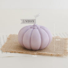 Load image into Gallery viewer, Pumpkin Candle Creative Handmade Aromatherapy Candle Pumpkin Candle Fall Candle Gift Set For Women Aromatherapy Candle Gift For Halloween Decorations Candle Photo Home Restaurant Hotel Decoration