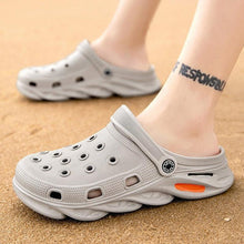 Load image into Gallery viewer, Outdoor Sandals Soft Sole Beach Shoes Mens And Womens The Same Style Suitable For Summer Platform Slippers Men Sports Sandals Men Outdoor Indoor Slippers Lightweight Sandals