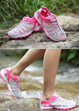 Load image into Gallery viewer, Mens Waterproof Hiking Shoes Mountain Boots Trainers Breathable Jogging Shoes Outdoor Waterproof Hiking Shoes Lightweight Leather Low-Top Walking Shoes For Outdoor