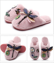 Load image into Gallery viewer, Winter Women Slippers Warm Plush Luxury Flip Flops Fur Slides Flat Lightweight Soft Indoor Slippers Soft Warm Memory Foam Slippers Faux Fur Lined Fluffy Slip On House Shoes