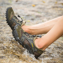 Load image into Gallery viewer, Quick Dry Men Sneakers Slip On Upstream Shoes Water Hiking Beach Surfing Shoes Sandals Barefoot Beach Sneakers Swim Boating Fishing Yoga Gym
