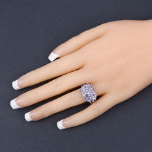 将图片加载到图库查看器,2.03 Carat Genuine Tanzanite .925 Sterling Silver Ring