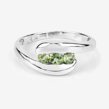 将图片加载到图库查看器,0.56 Carat Genuine Peridot .925 Sterling Silver Ring