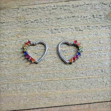 将图片加载到图库查看器,16G 5/16 Rainbow Gem Pride Heart Right Ear Closure Ring