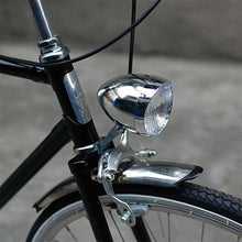 Load image into Gallery viewer, Retro Bicycle Retro Headlight Waterproof Perspective Strong Body Warning Safety Headlight Classical Cool Silver/Black Cycling Bicycle Headlight Retro Front Vintage Bike Light Night Riding Safety Head Lamp