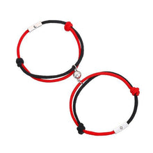 Load image into Gallery viewer, Romantic Couple Bracelet Magnet Black White Rope Adjustable Distance Paired Mutual Attraction Bracelets Vows Of Eternal Love Charms Rope Braided Adjustable Jewelry Gifts Set For Lover Women