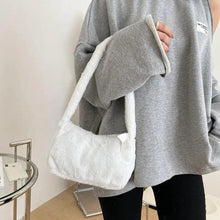 Load image into Gallery viewer, Simple And Stylish Women Soft Plush Winter Furry Shoulder Bags For Ladies And Girls Designer Clutch Handbag For Female