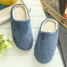 将图片加载到图库查看器,Simple Solid Soft Plush Slippers For Men And Women Winter Warm Indoor Non-slip Slippers Shoes Comfortable Memory Foam Slippers For Women's And Men's Casual House Shoes