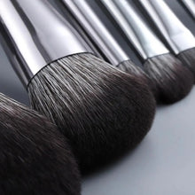 Load image into Gallery viewer, Sizzling 11/8pcs Natural Hair Green Makeup Brushes Foundation Powder Eyeshadow Eyebrow Brush Set Profesional Cosmetic Tool